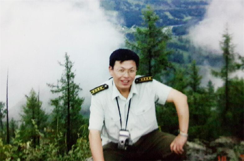 胡文祥:居高聲自遠(yuǎn) 非是藉秋風(fēng)
